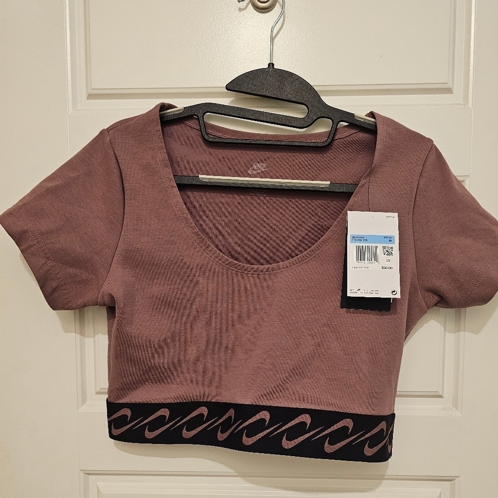 Nike Women's Mauve Crop Top - Picture 5 of 8